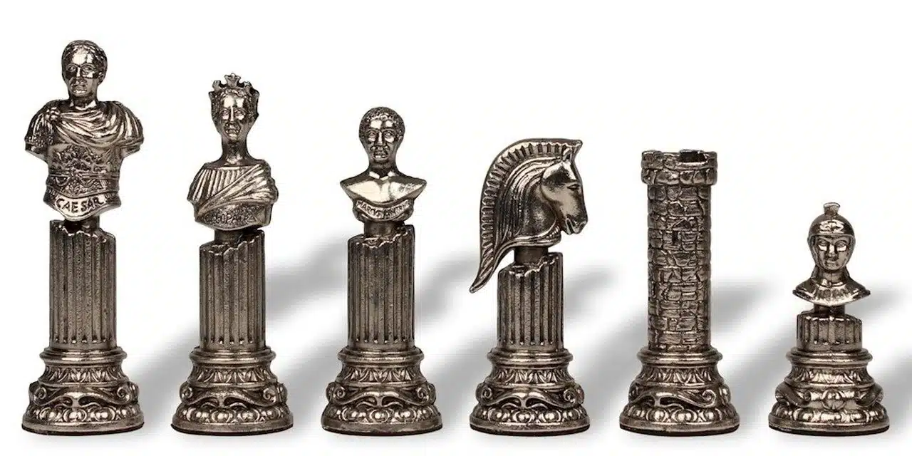 Pièces d'échecs Empire Romain VIII argentées, roi, dame, cavalier et tour