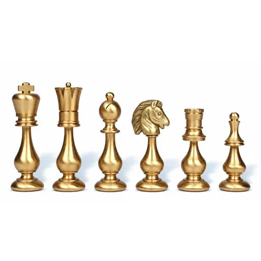 Peças de xadrez em latão dourado maciço, rei, peão, cavalo e torre
