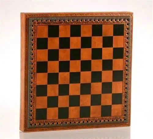 Conjunto Napoleão II Tabuleiro em Couro Sintético & Jogo de Xadrez em Metal Maciço - Image 12