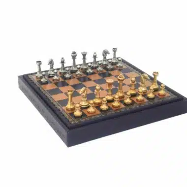 Conjunto Mignon II Tabuleiro em Pele Sintética com Compartimento de Arrumação & Jogo de Xadrez em Latão Maciço