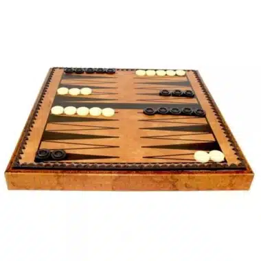 Conjunto Mortos-Vivos III Tabuleiro de Xadrez em Couro Sintético Mundo Antigo com Arrumação e Jogo de Xadrez em Resina Pintado à Mão - Image 23