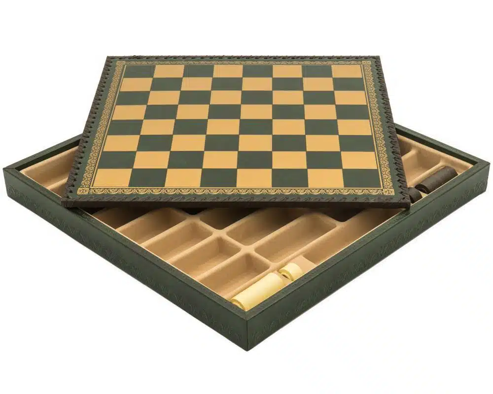 Conjunto Camelot Rei Artur XIII Tabuleiro de Xadrez com Arrumação e Jogo de Xadrez em Metal - Image 19
