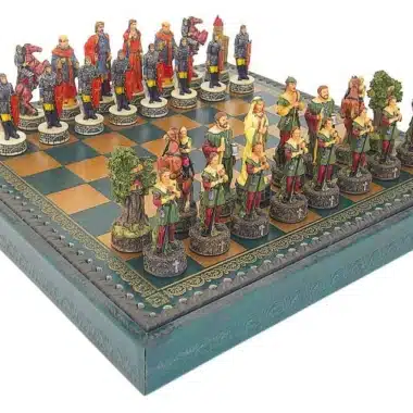 Conjunto Robin dos Bosques Tabuleiro em Couro Sintético & Jogo de Xadrez em Resina Pintado à Mão