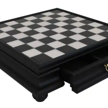 Tabuleiro de Xadrez com Pé em Madeira Maciça Preto e Branco e Tampo em Alabastro da Toscânia com Gaveta de Arrumação