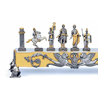 Conjunto "Império Romano" Tabuleiro de Xadrez e Jogo de Xadrez em Bronze, Ónix e Ouro 24 Quilates