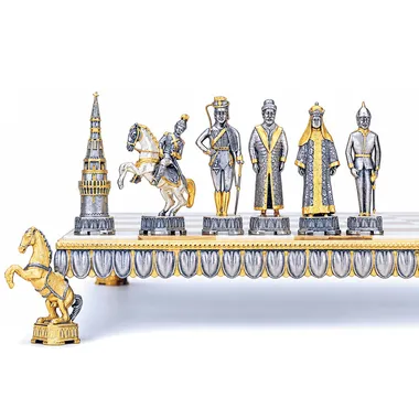 Conjunto "Nicolau II o Último Imperador da Rússia" Tabuleiro de Xadrez e Jogo de Xadrez em Bronze, Ónix e Ouro 24 Quilates