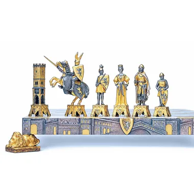 Conjunto "Veneza Medieval" Tabuleiro de Xadrez e Jogo de Xadrez em Bronze, Ónix e Ouro 24 Quilates