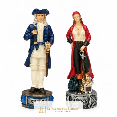 Rei e dama piratas, oficial e capitã empunhando um sabre