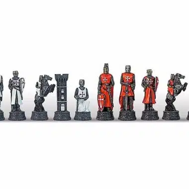 Jeu d'échecs Templiers, alignement complet des pièces rouges et blanches