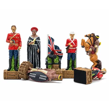 Peças de xadrez Guerra Anglo-Zulu, soldados britânicos, bandeira e cavalo empinado