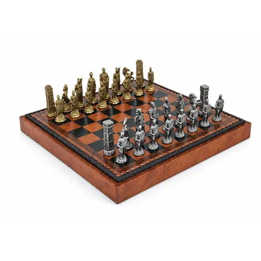 Jogo Romanos vs Bárbaros VII com tabuleiro de xadrez em pele sintética e caixa de arrumação