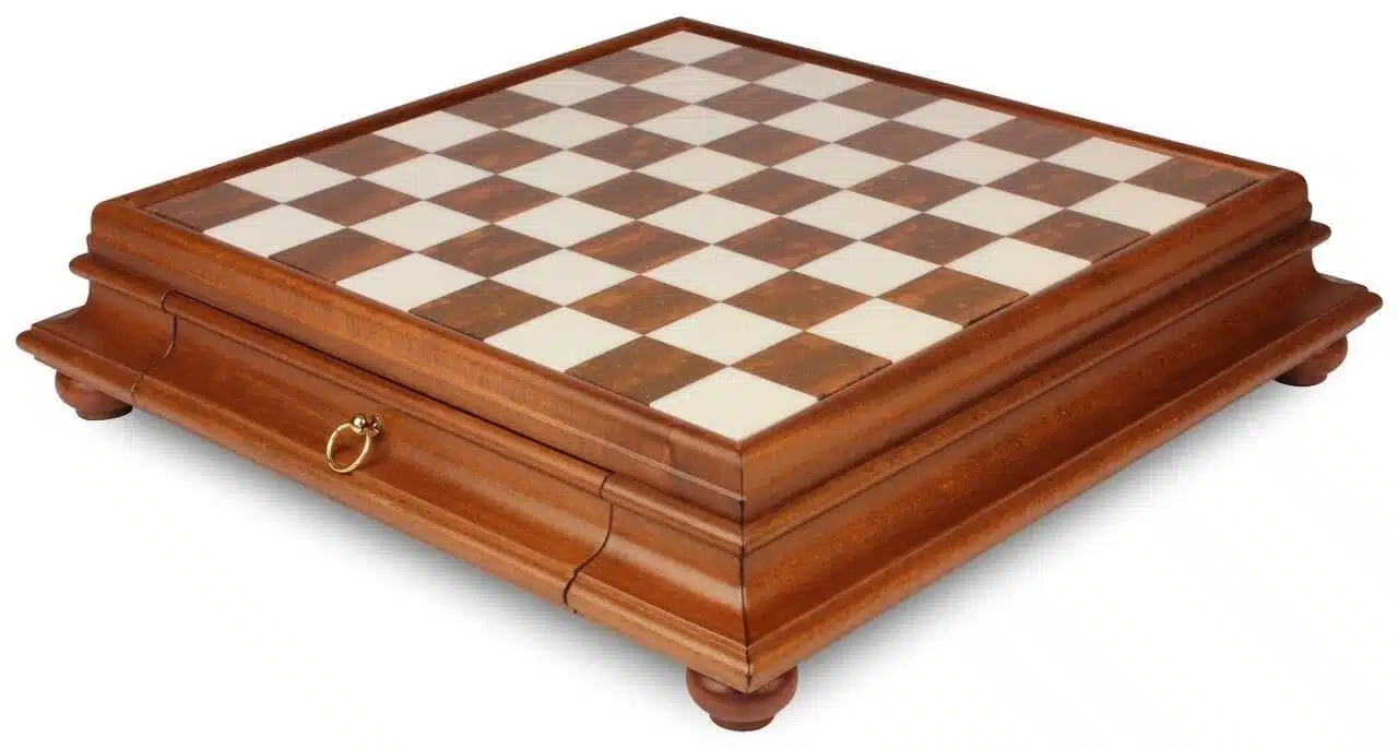 Conjunto Florentine Renaissance III e Tabuleiro de Pé com Gaveta de Arrumação - Image 9