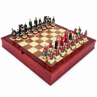 Jogo de xadrez completo Ingleses contra Escoceses sobre caixa tabuleiro de madeira