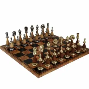 Jogo de Xadrez Arabesco em Madeira e Metal e Tabuleiro em Pele Sintética
