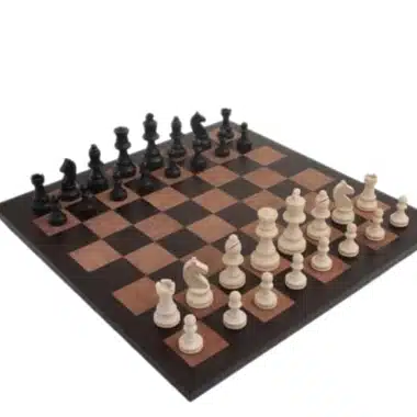 Jogo de Xadrez Staunton em Madeira e Tabuleiro em Pele Verdadeira Italiana com Caixa de Arrumação