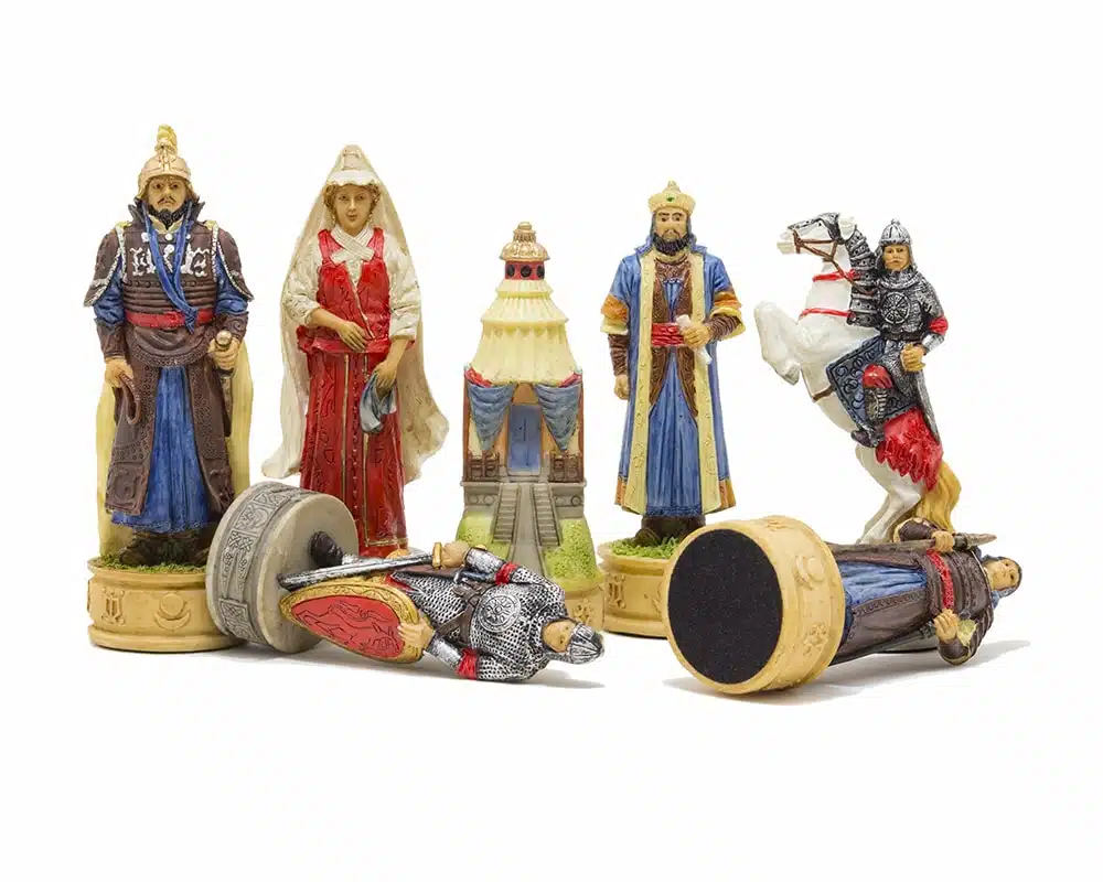 Jogo de Xadrez Dominação Mongol sobre a Rússia em Resina e Tabuleiro em Couro Sintético - Image 3