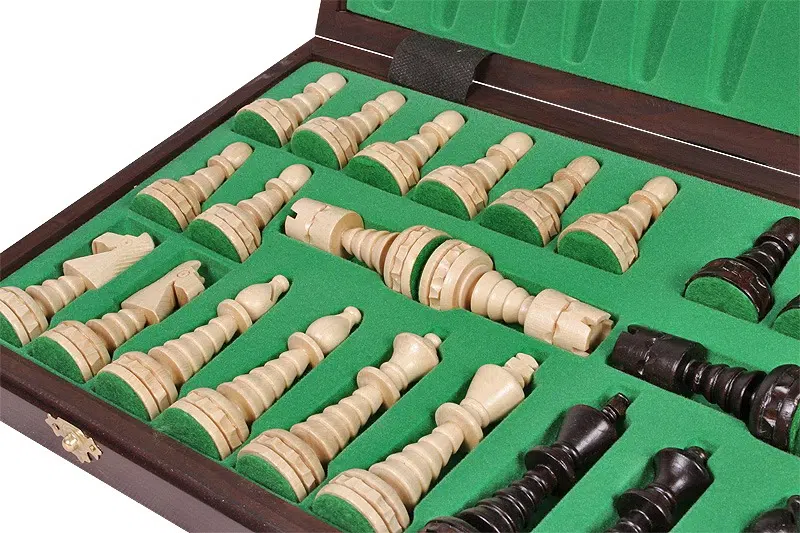 Grande Jogo de Xadrez e Tabuleiro Dobrável e Tabuleiro Dobrável em Madeira com Arrumação - Image 6