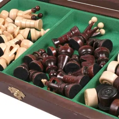 Alternative view of Jogo de Xadrez e Jogo de Damas Dobrável em Madeira