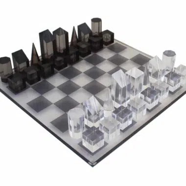 Jogo de Xadrez Cubo Design Cinzento e Translúcido Brilhante em Plexiglas com Caixa de Arrumação