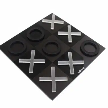 Jogo do Galo Preto e Branco em Plexiglas com Arrumação