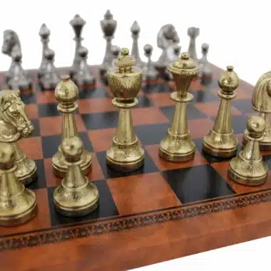 Alternative view of Jogo de Xadrez Staunton em Metal e Tabuleiro em Pele Sintética Castanha