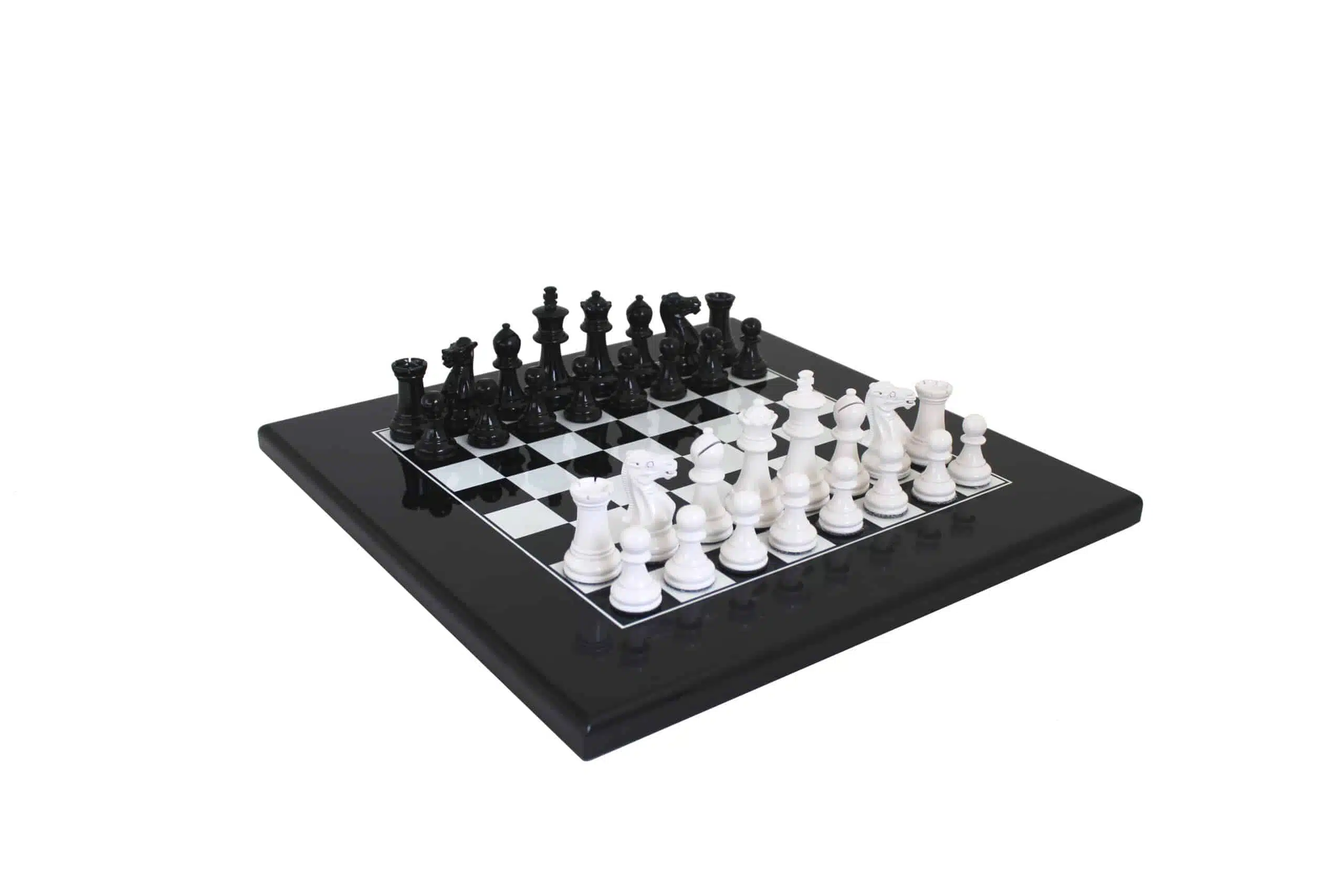 Jogo de Xadrez Bicolor Preto e Branco Moderno em Madeira Lacada