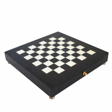 Tabuleiro de Xadrez com Pé em Madeira Preto e Branco
