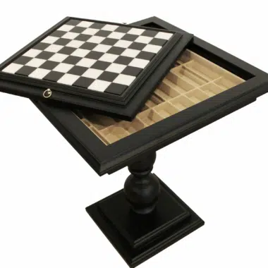 Alternative view of Mesa de Xadrez em Madeira de Tília Preta e Tabuleiro de Jogo em Mármore de Carrara