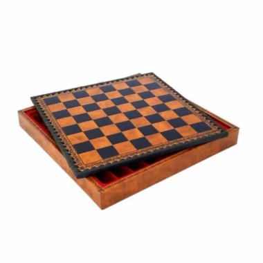 Jogo de Xadrez Completo com Tema da Guerra de Tróia - Peças Pintadas à Mão e Tabuleiro em Couro Sintético 48x48cm - Image 13