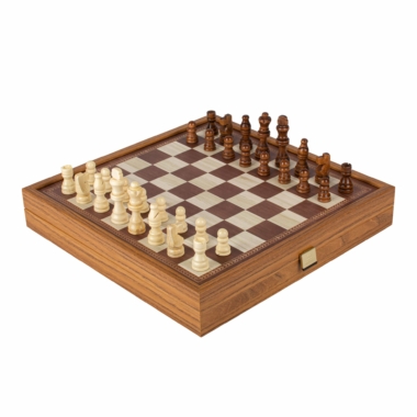Alternative view of Jogo de Tabuleiro 4 em 1 em Madeira - Xadrez, Gamão, Ludo e Jogo da Glória com Arrumação