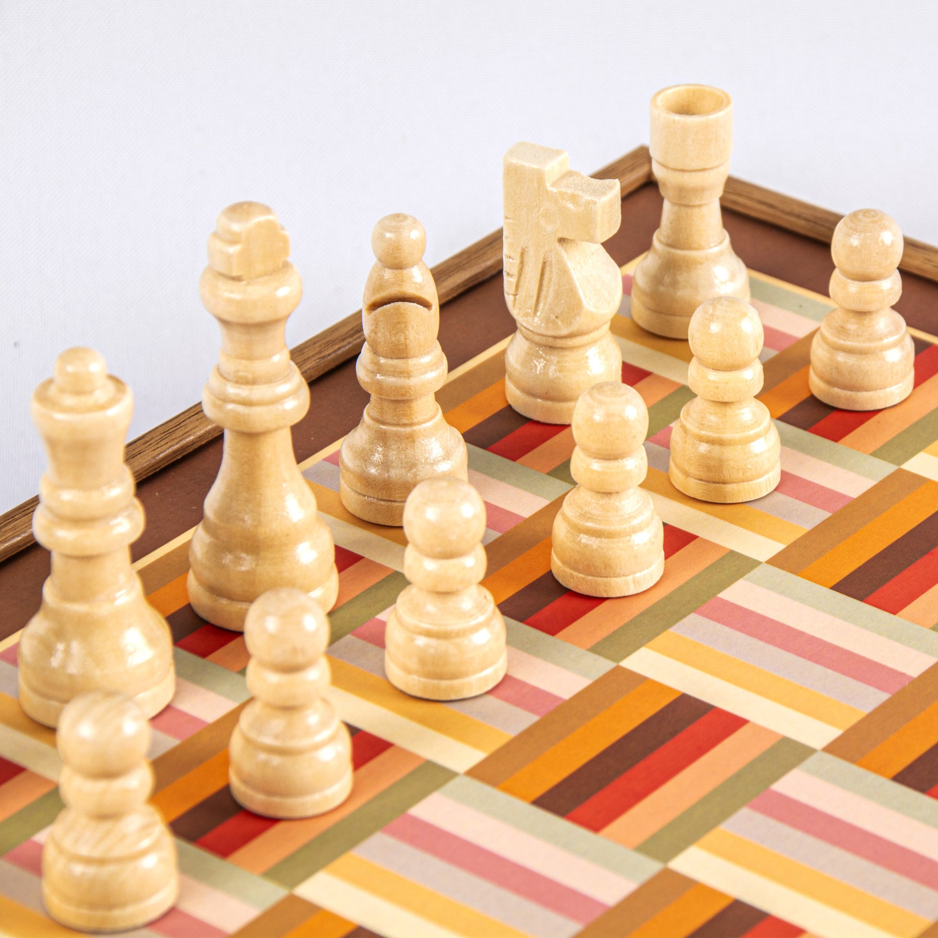Jogo de Sociedade 4 em 1 em Madeira: Xadrez, Gamão, Ludo, Cobras e Escadas - Image 3