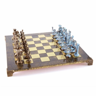 Alternative view of Jogo de Xadrez Greco-Romano em Metal - Peças em Bronze e Azul com Tabuleiro de Metal 44 x 44 cm e Caixa de Arrumação