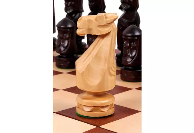 Jeu d’Echecs du Château II Grand Échiquier en Bois Pliable avec Rangement