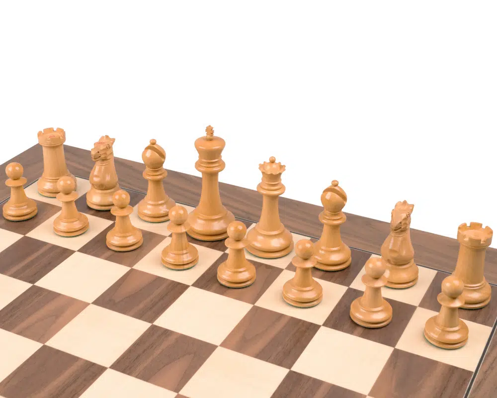 Jeu d’Échecs Staunton 1869 de Luxe en Ébène et Noyer avec Échiquier en Noyer et Érable – Roi 10,16 cm