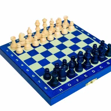 Jeu d’Echecs Magnétique Mini en Bois Bleu Compact et Portable